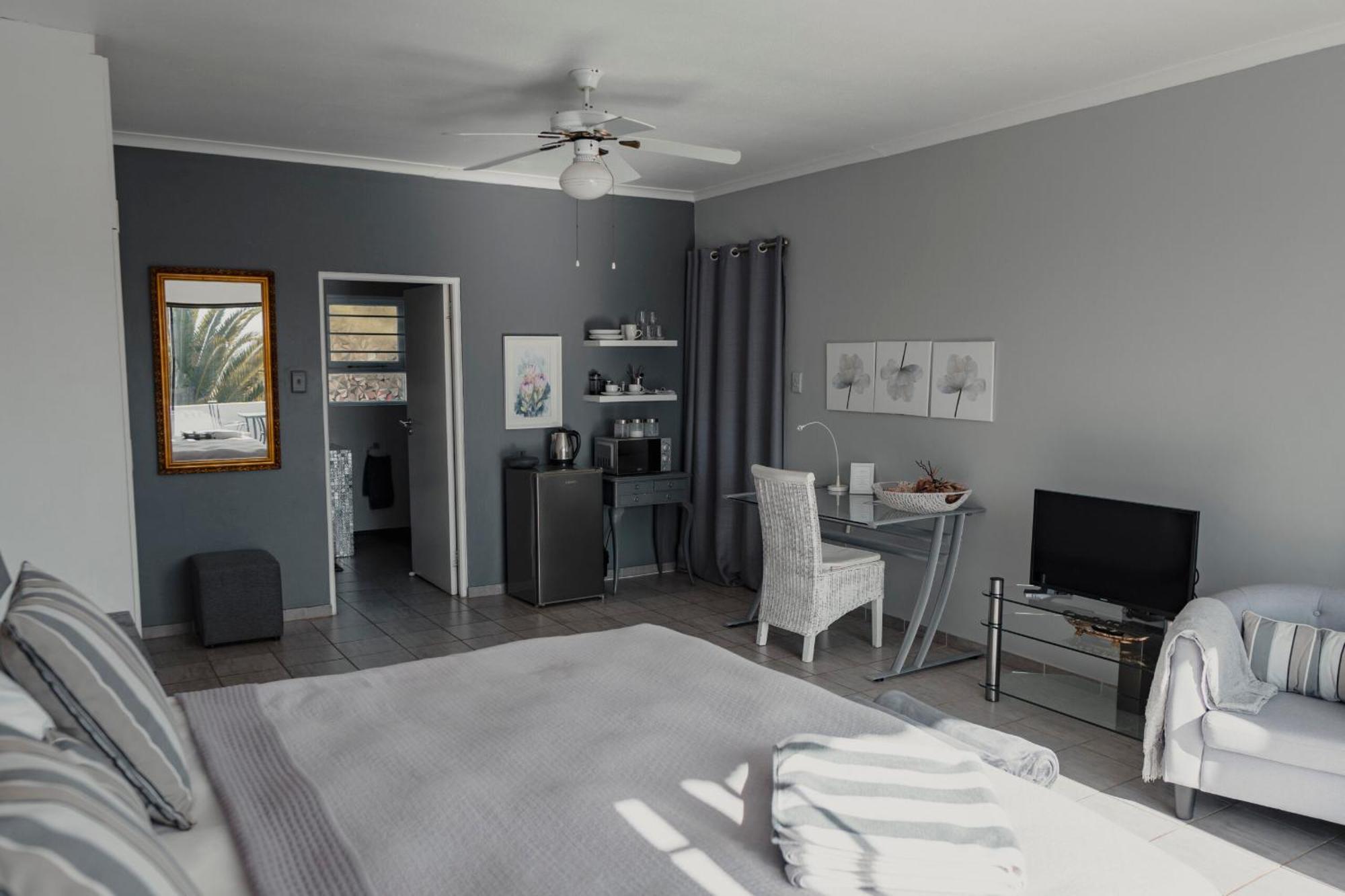 The Ocean Bay Luxury Guesthouse Jeffreys Bay Exterior foto